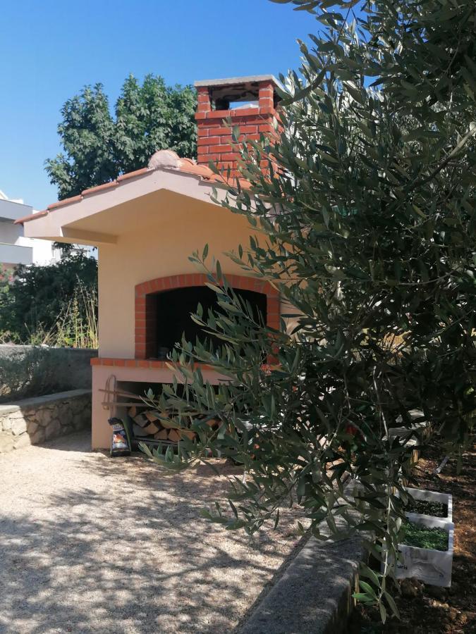 ורסי Apartment Mare מראה חיצוני תמונה